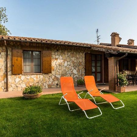 Agriturismo Cantagalli サン・クイーリコ・ドルチャ エクステリア 写真