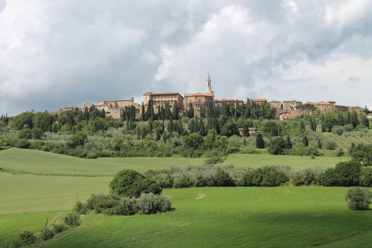 Agriturismo Cantagalli サン・クイーリコ・ドルチャ エクステリア 写真