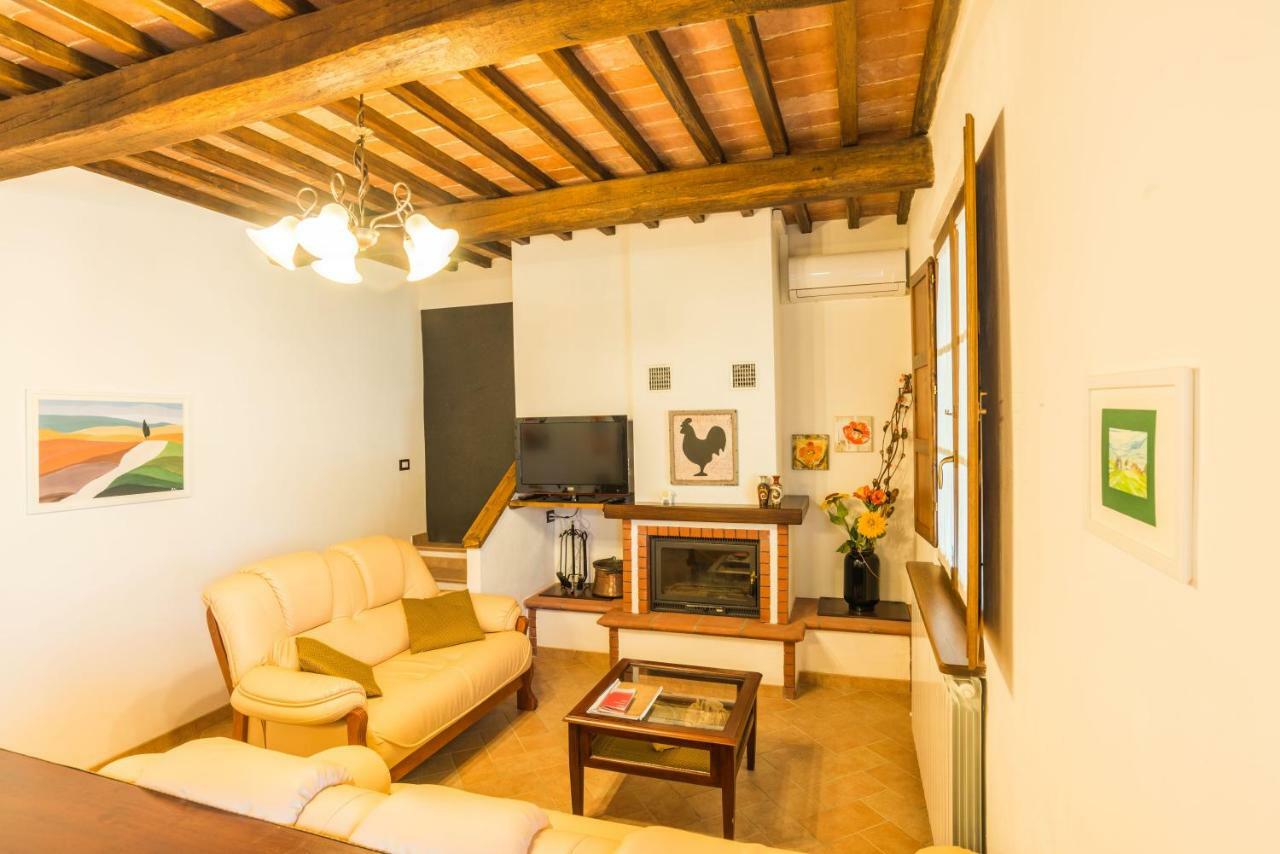 Agriturismo Cantagalli サン・クイーリコ・ドルチャ エクステリア 写真